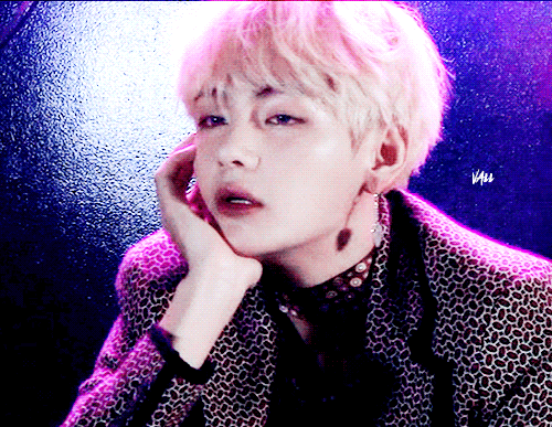 방탄팬들아 지금 기분 좋은김에 딱 하나만 골라주고 가 제발😢 | 인스티즈