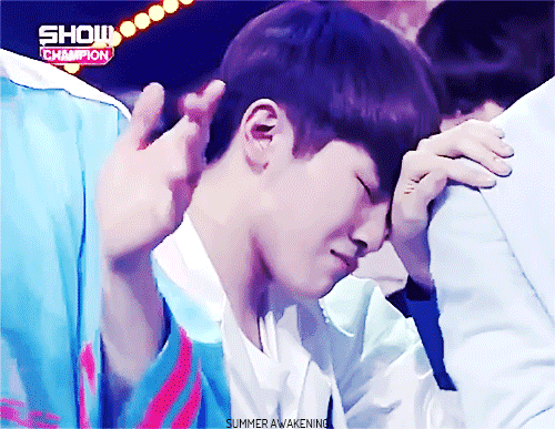 솔직히 잘 안우는 캐럿들도 세븐틴 데뷔첫 1위날 운 사람은 ㄹㅇ 많을걸? | 인스티즈