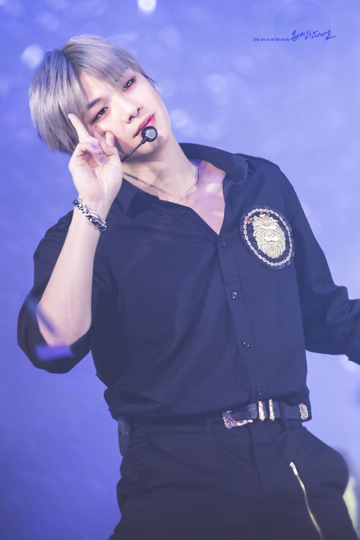 강다니엘은 무슨머리를해도 잘어울려,, | 인스티즈