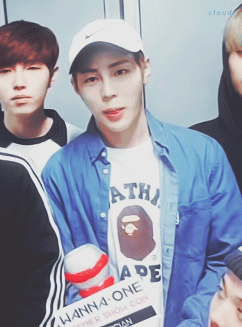 근데 진지하게 하성운은 쌩얼이 더 예뻐서 | 인스티즈