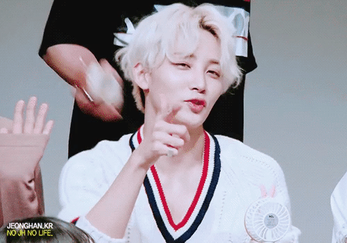 🐰: 누나는 내꺼야 빵 💘 | 인스티즈