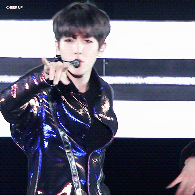 내가 진짜 나만 볼랬는데~좋아하는 백현 짤 푼당 | 인스티즈