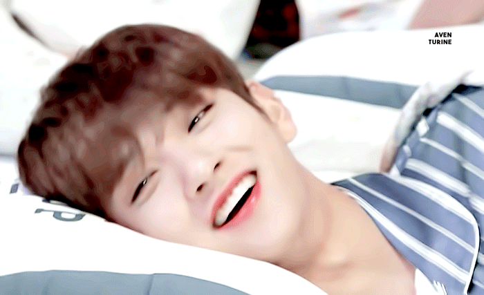 내 기준 내가 본 남돌 중에 젤 고급진 왕자님 이미지임 ㅈㅇ 세븐틴 조슈아 | 인스티즈