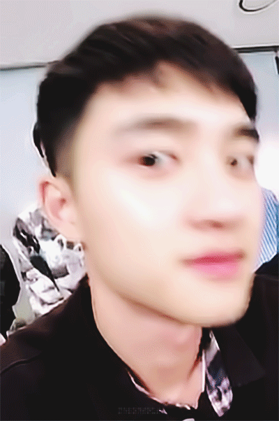 감독님 : "도경수한테 눈빛을 아꼈다가 이따가 쓰자 했는데 초반부터 눈을 쓰는거다" | 인스티즈