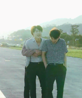 방탄 맏형 막내 너무 좋아 | 인스티즈