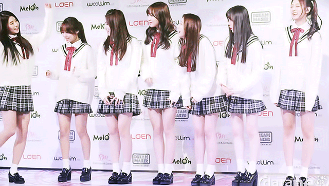 러블리즈 데뷔하자마자 여초 난리난 짤 있잖아 | 인스티즈