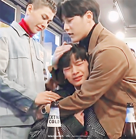 육성재 드라마에서 노래하는 역할 해줘라 | 인스티즈