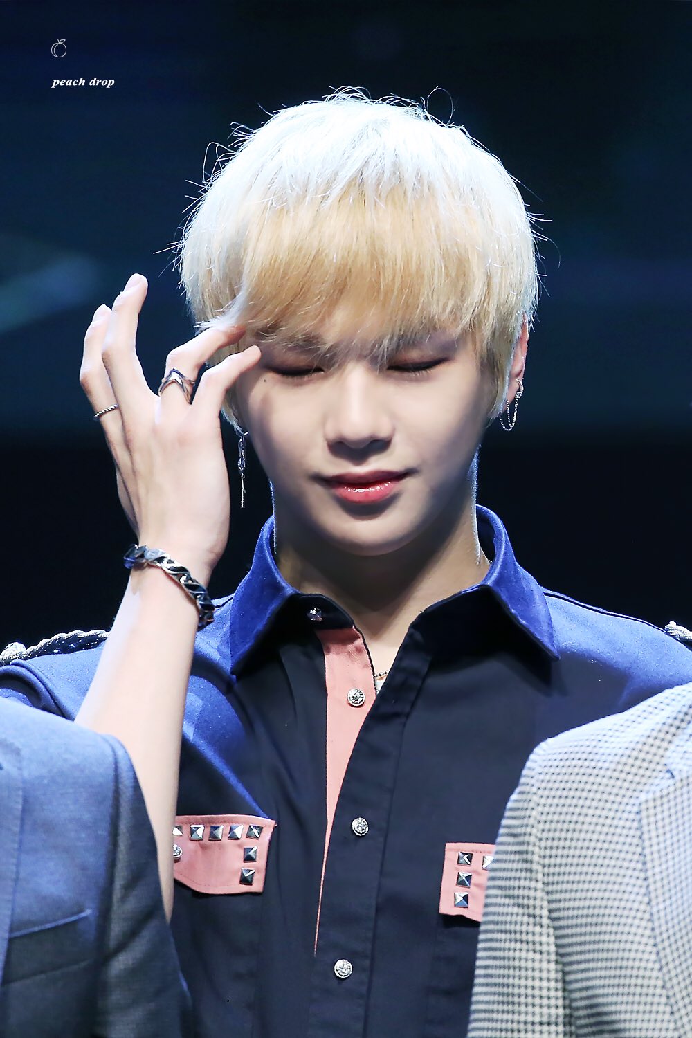 강다니엘 금발은 사랑이자 운명... | 인스티즈