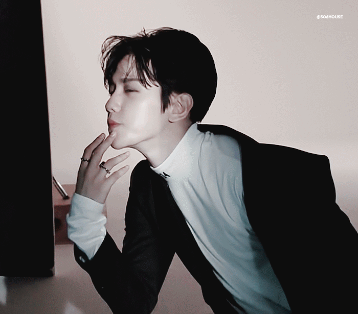 변백현 아니구 백현이거든 ｰ̀ㅅｰ́ | 인스티즈