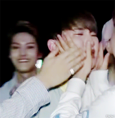 [잡담] 세븐틴 호시 첫 1위하고 우는 건데 진짜 진짜 너무 귀여움 | 인스티즈