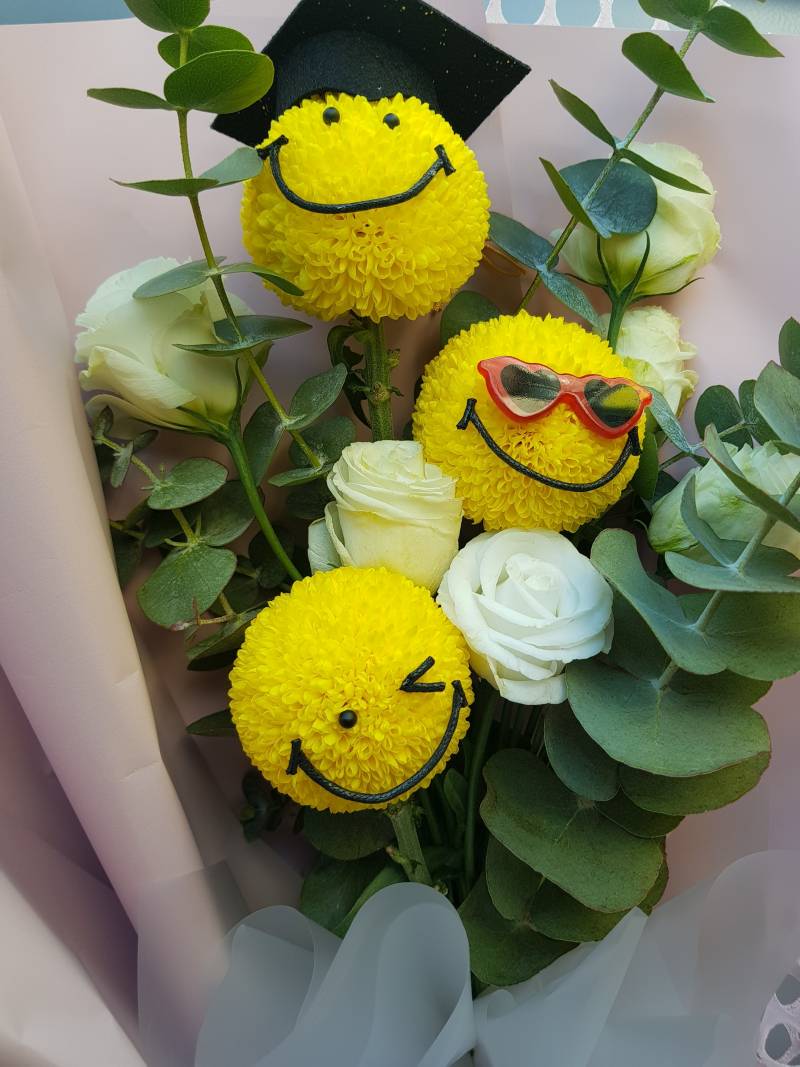 오늘 졸업식한 쓰니의 꽃다발 40 | 인스티즈