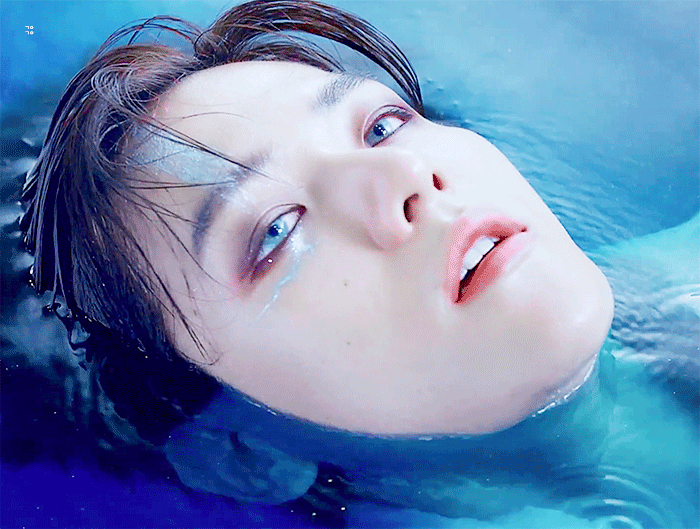 ë³¼ 때마다 ë„화지같다 ìƒê°ì´ 드는 ì•„ì´ëŒ 멤버들.gif | ì¸ìŠ¤í‹°ì¦ˆ