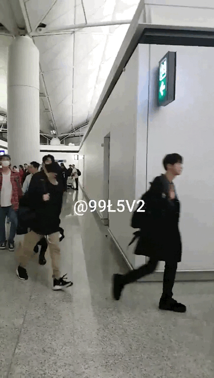 방탄 정국 이거 덩치랑 등빨 대박임.. | 인스티즈