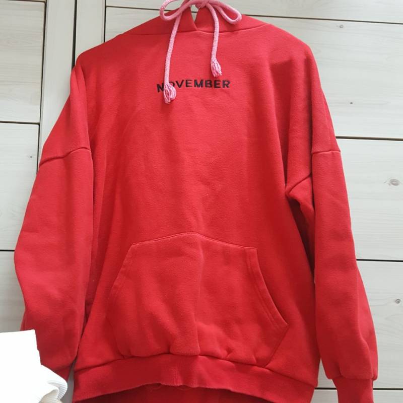 ♥옷장정리했습니다:-) 5천원 이하♥ 아디다스,스파오,빈폴,르꼬끄,귀마개, 치마, 니트,후드티,맨투맨 등등 싸게 가져가세요 | 인스티즈