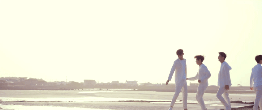 이 짤 끝까지 보면서 멤버 13명 다 있는 거 확인하는 거 | 인스티즈