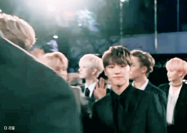 하 이거 너무... 누가봐도 막내... | 인스티즈