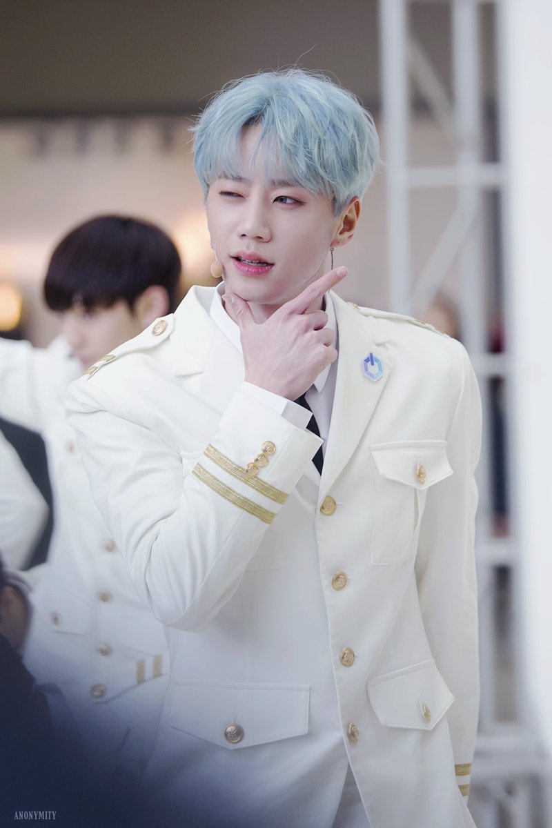 유키스 준 더유닛 때 내 원픽이였는데 | 인스티즈