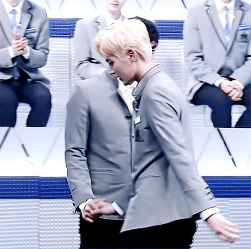 뉴이스트 최민기 강동호 는 진짜 언제나 손붙잡고있어 | 인스티즈