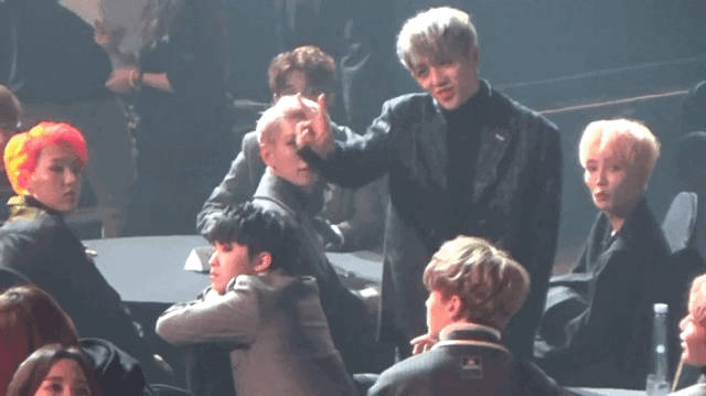 [잡담] 세븐틴 리더가 한 명씩 갈 수 있는 화장실을 두 명씩 갈 수 있게 허락받는 방법 | 인스티즈