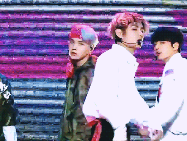 방탄슈가 방송용이랑 비방용ㅋㅋㅋㅋㅋㅋㅋㅋㅋㅋㅋㅋㅋㅋ | 인스티즈