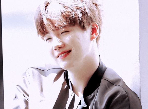 [방탄소년단] 개쎈캐 주인공한테 폴링인럽하는 방탄썰2 | 인스티즈