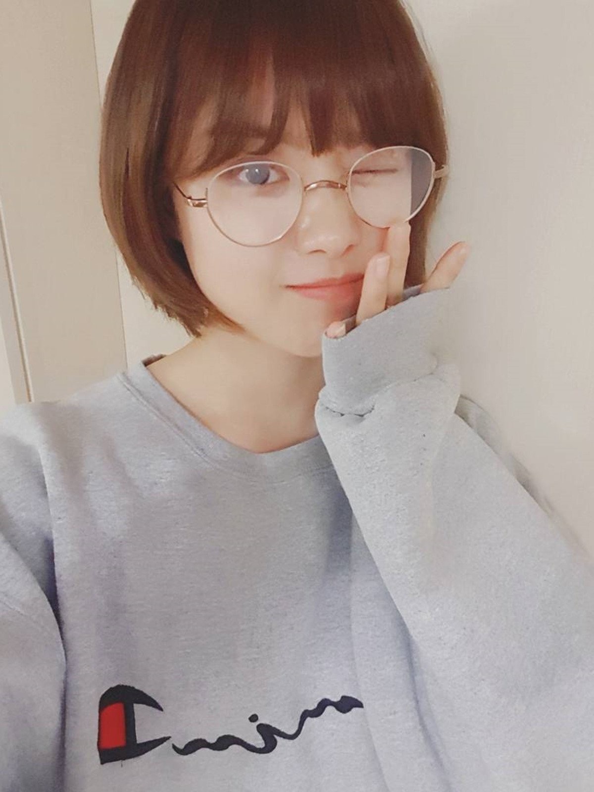 윙크하는 지은이 😉💖 | 인스티즈