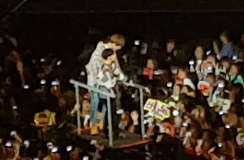 세븐틴 버논이랑 우지 키, 덩치 차이 쩌는 거 볼 사람 | 인스티즈