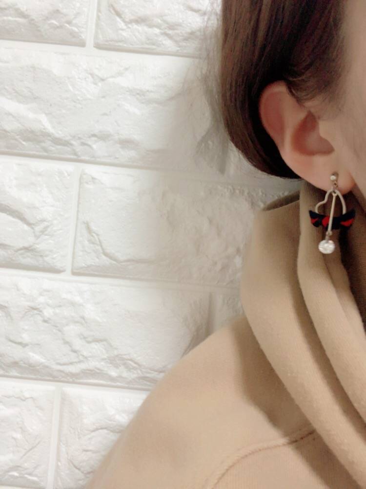 내 귀걸이 예뿌지 | 인스티즈