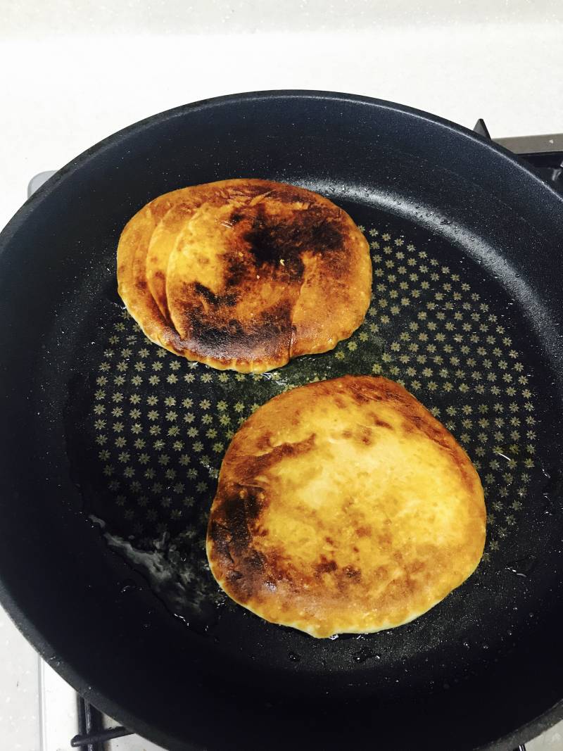 내가 굽고있는게 뭐게? | 인스티즈