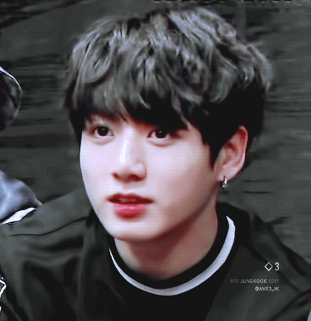 [방탄소년단/전정국] 학교 앞 편의점 알바하는데 태권도학과 남자애가 너무 자주 온다 01 | 인스티즈