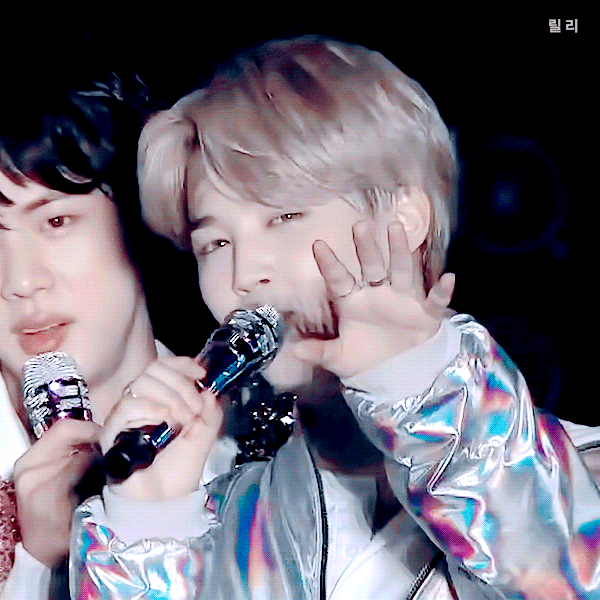 지민 손 한 번만 잡아보고 싶다... | 인스티즈