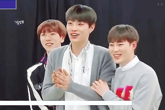 하성운 형들 옆에 있으면 세상 애기임 ㅠ | 인스티즈