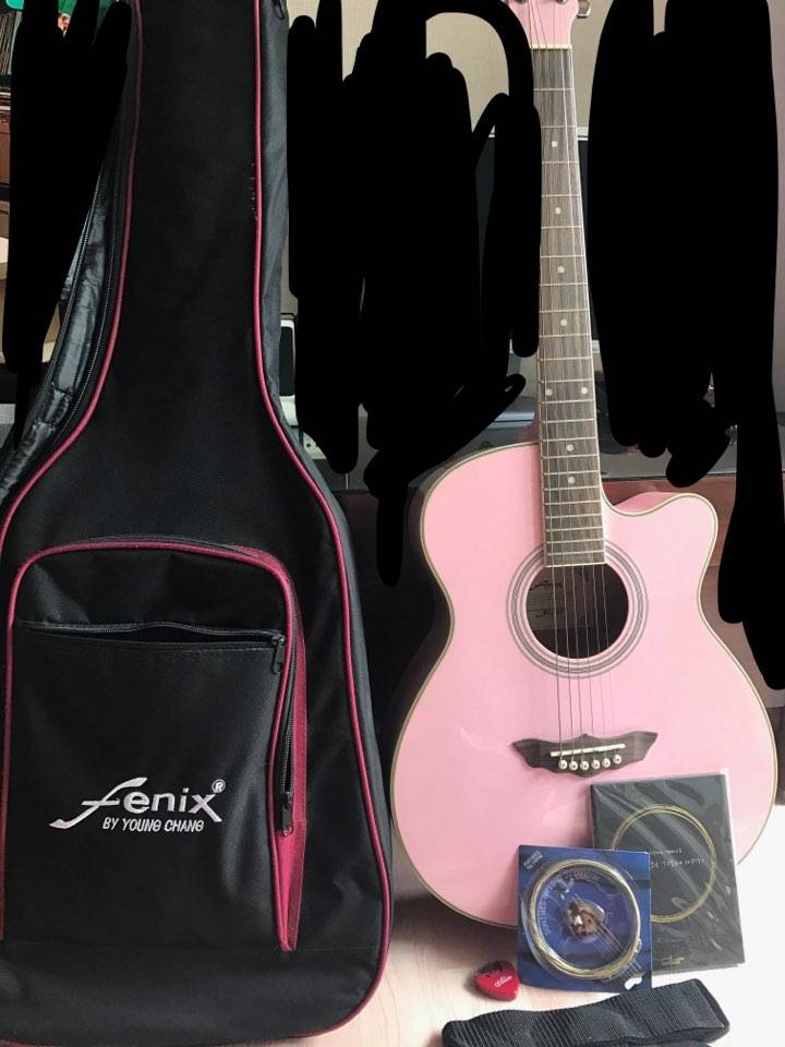 피닉스 입문자용 분홍색 기타 팔아용!! 가격내림 | 인스티즈