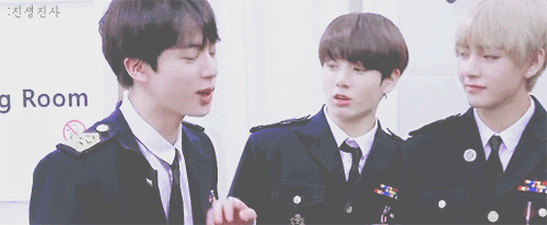 ㄱ 뷔진 질투 하는 거 두고 난 자러 갈래 ㅂㅈㄷㅈ | 인스티즈