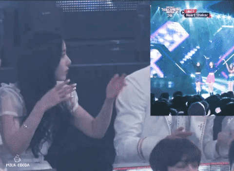 웃긴 팬아저짤 모음 이 중 하나는 헐레벌떡 주워간다에 내저녁을 걸지( .υ)  | 인스티즈