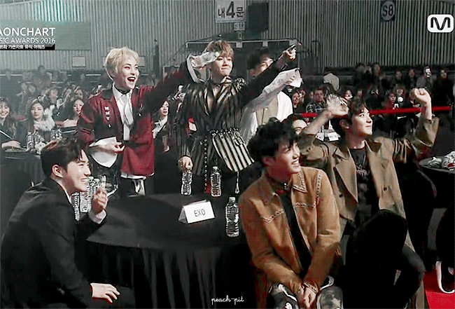 인기글 보고 쓰는 내가 좋아하는 엑소 세훈의 막내적 모먼트 | 인스티즈