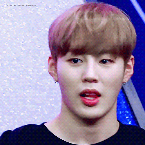 와,, 하성운 1년 전 오늘 내가 젤 좋아하는 날임 | 인스티즈