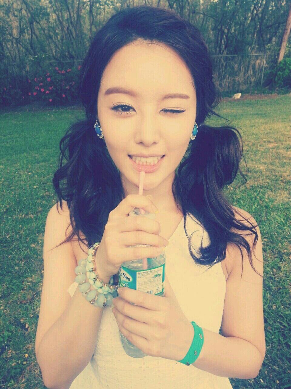 윙크하는 지은이 😉💖 | 인스티즈