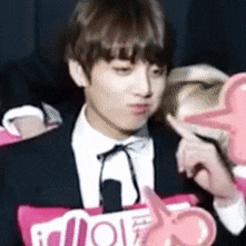 방탄은 낯가리고 부끄러워서 밤에 몰래 샤워하던 정국이를 | 인스티즈