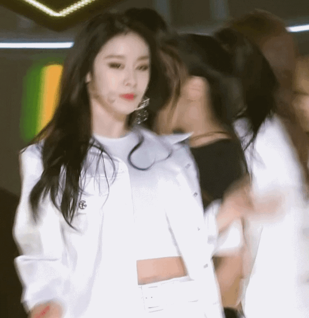 처음에도 예뻤고 지금도 여전히 예쁘다 주어 박지연 | 인스티즈