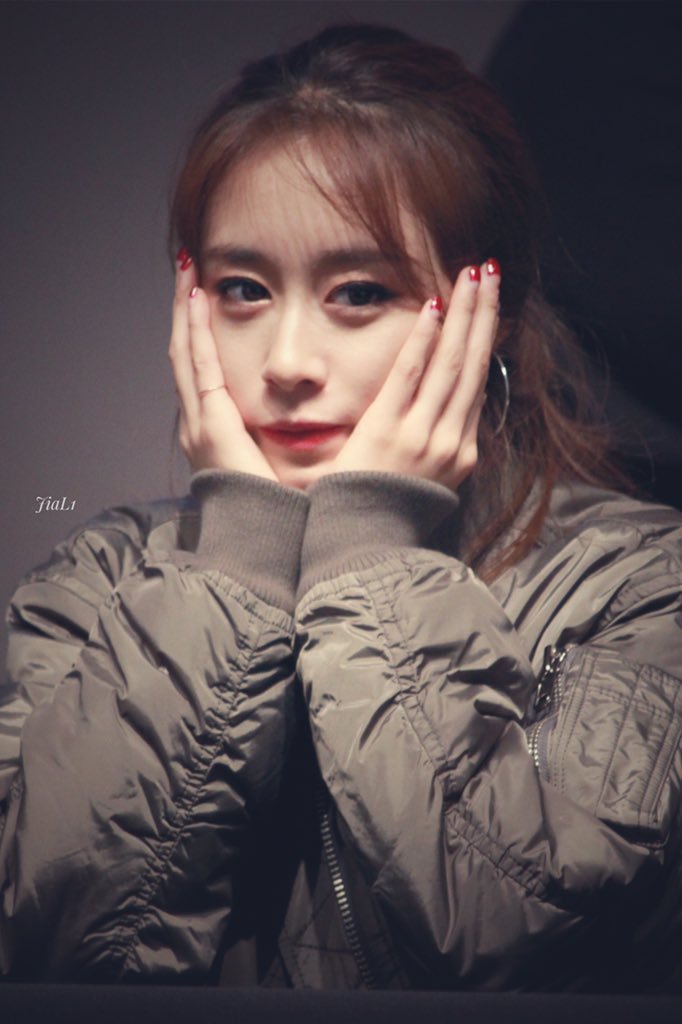 이거진짜 이목구비 자기주장 제일 격하게한다 | 인스티즈