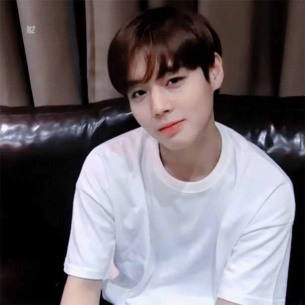 강다니엘 박지훈 최고 내 최차애들 너무 예쁘고 잘하지요 | 인스티즈