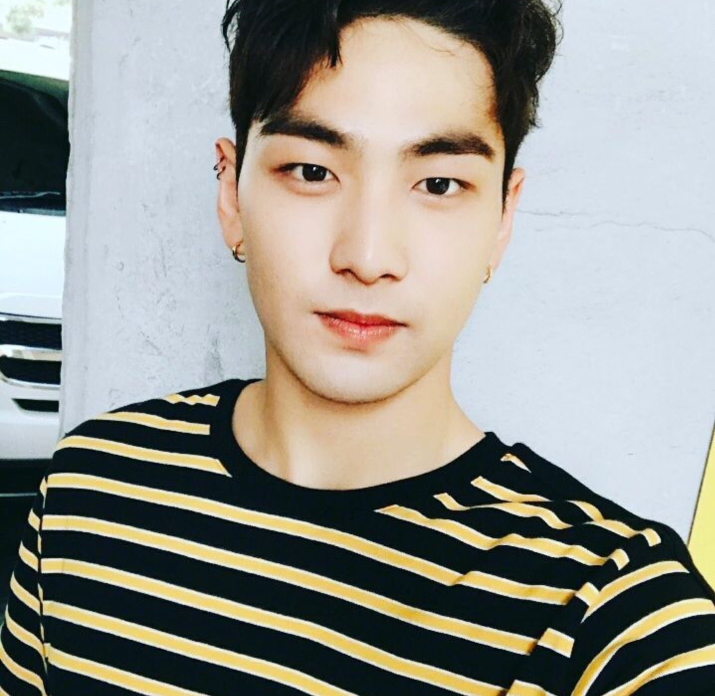 강동호 잘생겼다 멋지다 귀엽다 사랑스럽다 예쁘다 공주 꿈 이뤘다 | 인스티즈