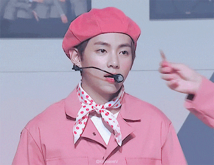 ㄱ 하트 주는 정국이 애교부리는 태형이 | 인스티즈