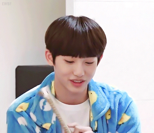 더보이즈 소속사 크래커 표절 때문에 열불나는 심들아 와봐 | 인스티즈