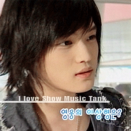 [잡담] 난 진짜 이쁘고잘생긴 아이돌하면 이분이 갑인것같아.. | 인스티즈