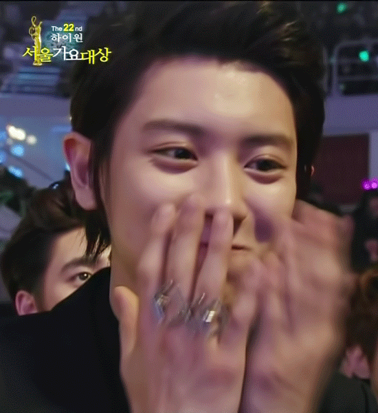 저 반지 갖고싶었다.. | 인스티즈