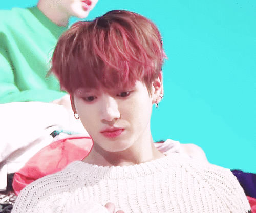 이거 약칸쓰...좋아하는 여자애 힐끔쓰 쳐다보는쓰.... | 인스티즈