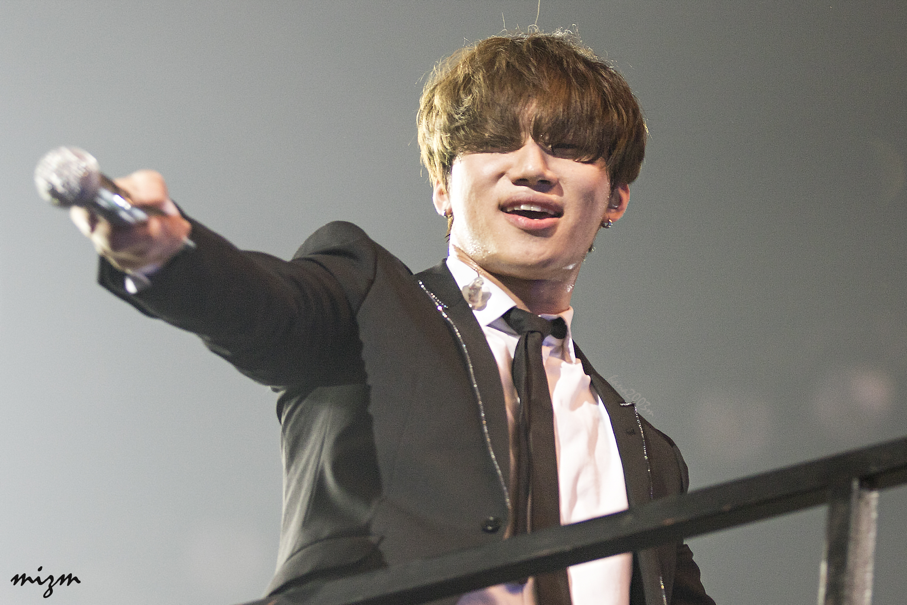 내 본진의 귀가 이렇게 잘 보이는건 처음이야 ㅋㅋㅋㅋㅋ | 인스티즈