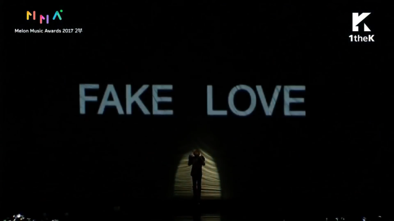 빅히트 떡밥 떠먹여주는 수준과 그걸 뱉어내는 아미 클라스 | 인스티즈